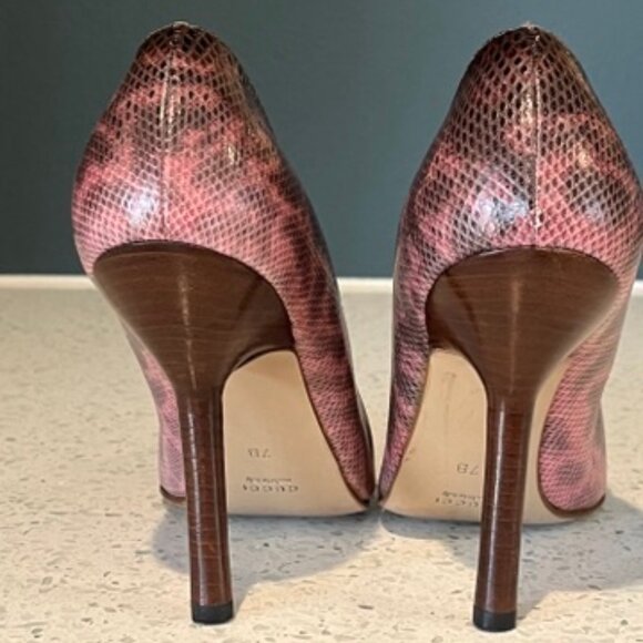 GORGEOUS Gucci Snakeskin Heels/Pumps - VINTAGE 1990's in AMAZING SHAPE - Sz 7B - Picture 7 of 11